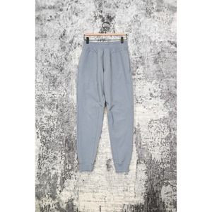 ALO Yoga Light Gray Elastic Waist Pull On Nylon Jogger Pants
